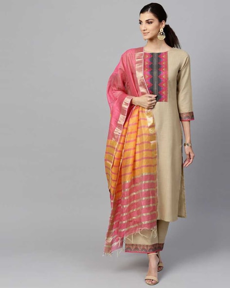 Chevron Pattern Neckline Straight Kurta Set