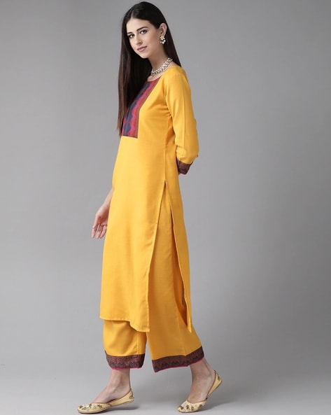 Chevron Pattern Neckline Straight Kurta Set