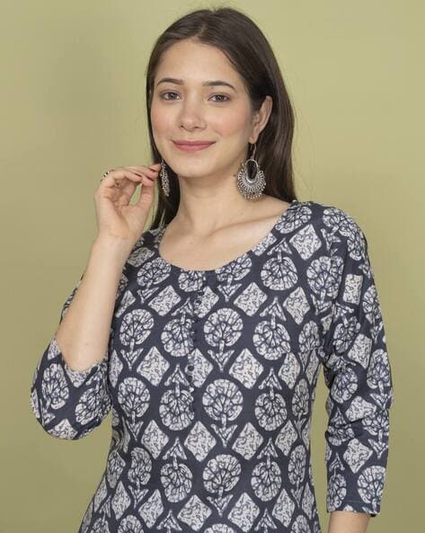 Women Printed Straight Kurta