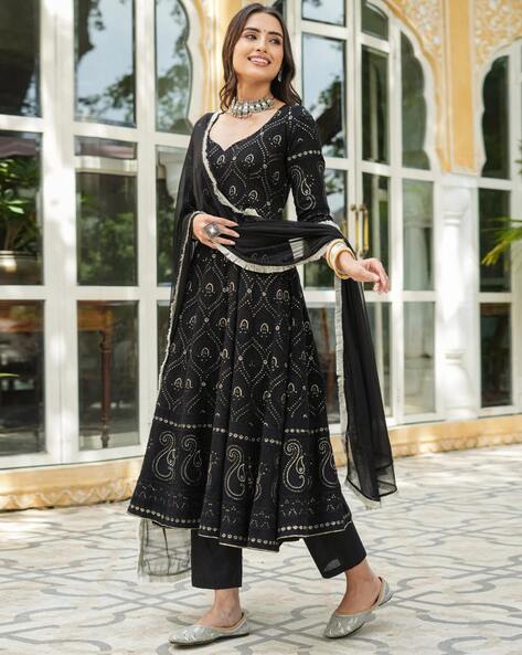 Women Embellished Anarkali Kurta with Pants & Dupatta