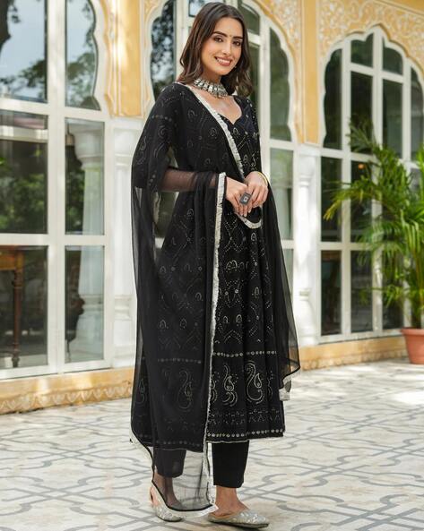 Women Embellished Anarkali Kurta with Pants & Dupatta