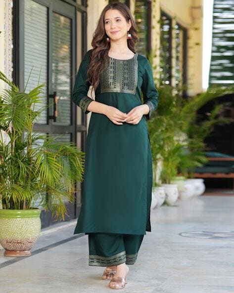 Women Embroidered Straight Kurta Set