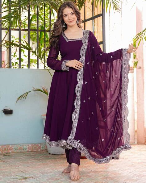 Women Embroidered Anarkali Kurta Set