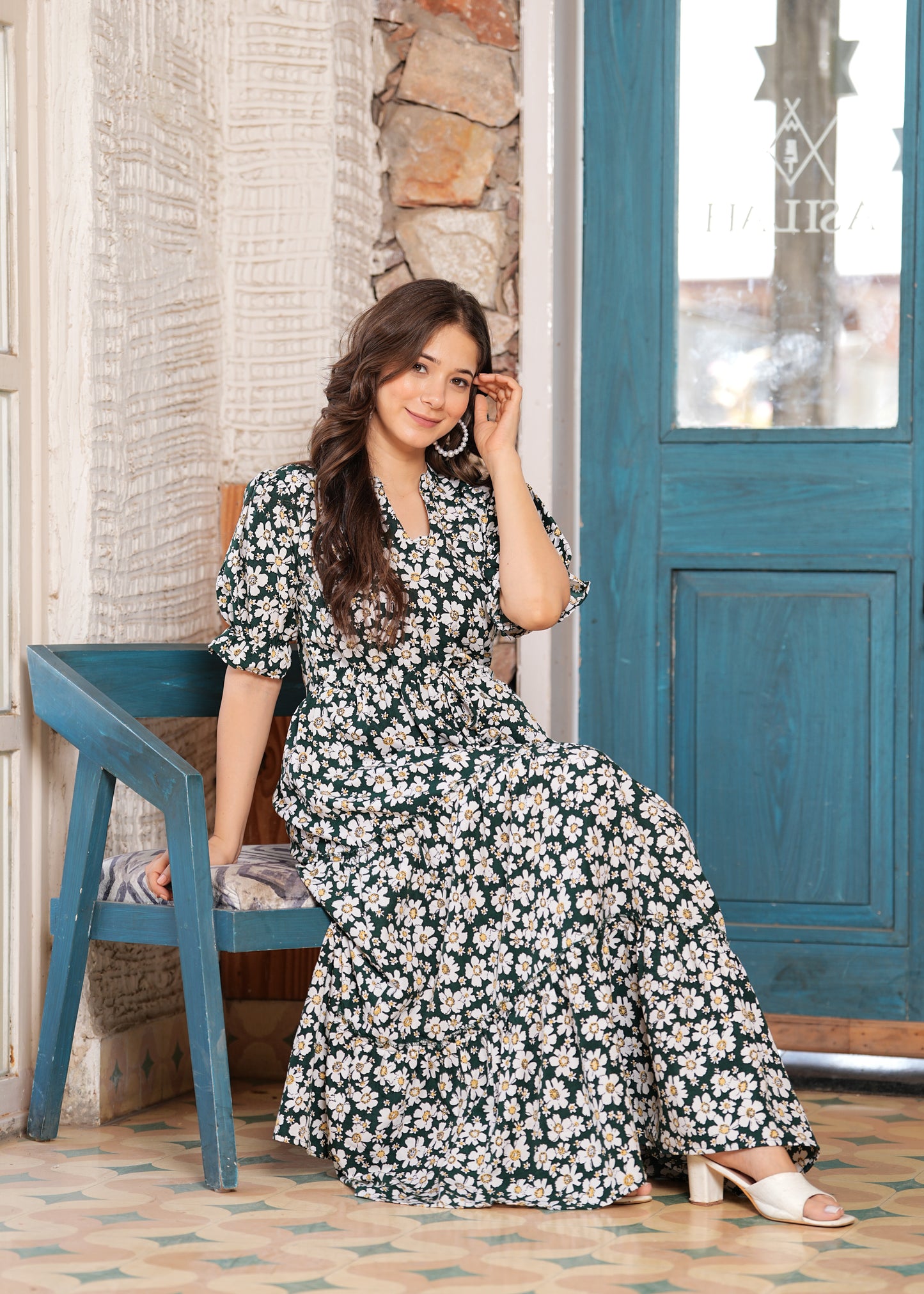 Women Floral Print Tiered Dress with Short Sleeves