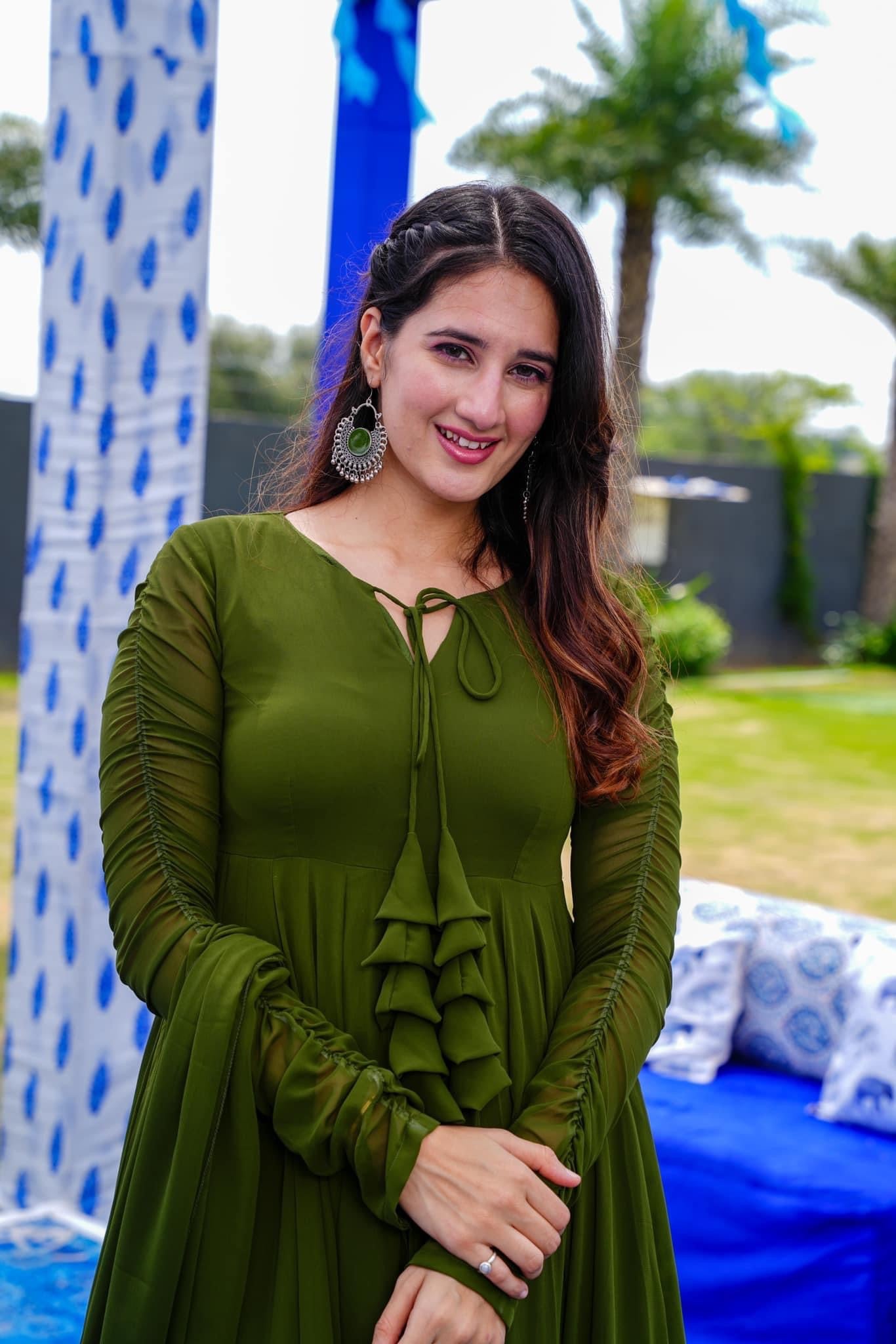 Green Georgette Suit With Trousers & Dupatta