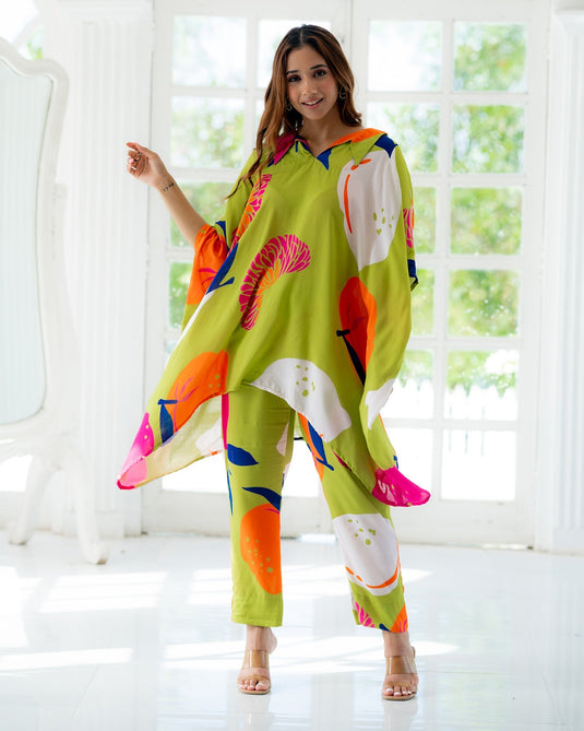 Women Print 2-Piece Kurta & Pants Set