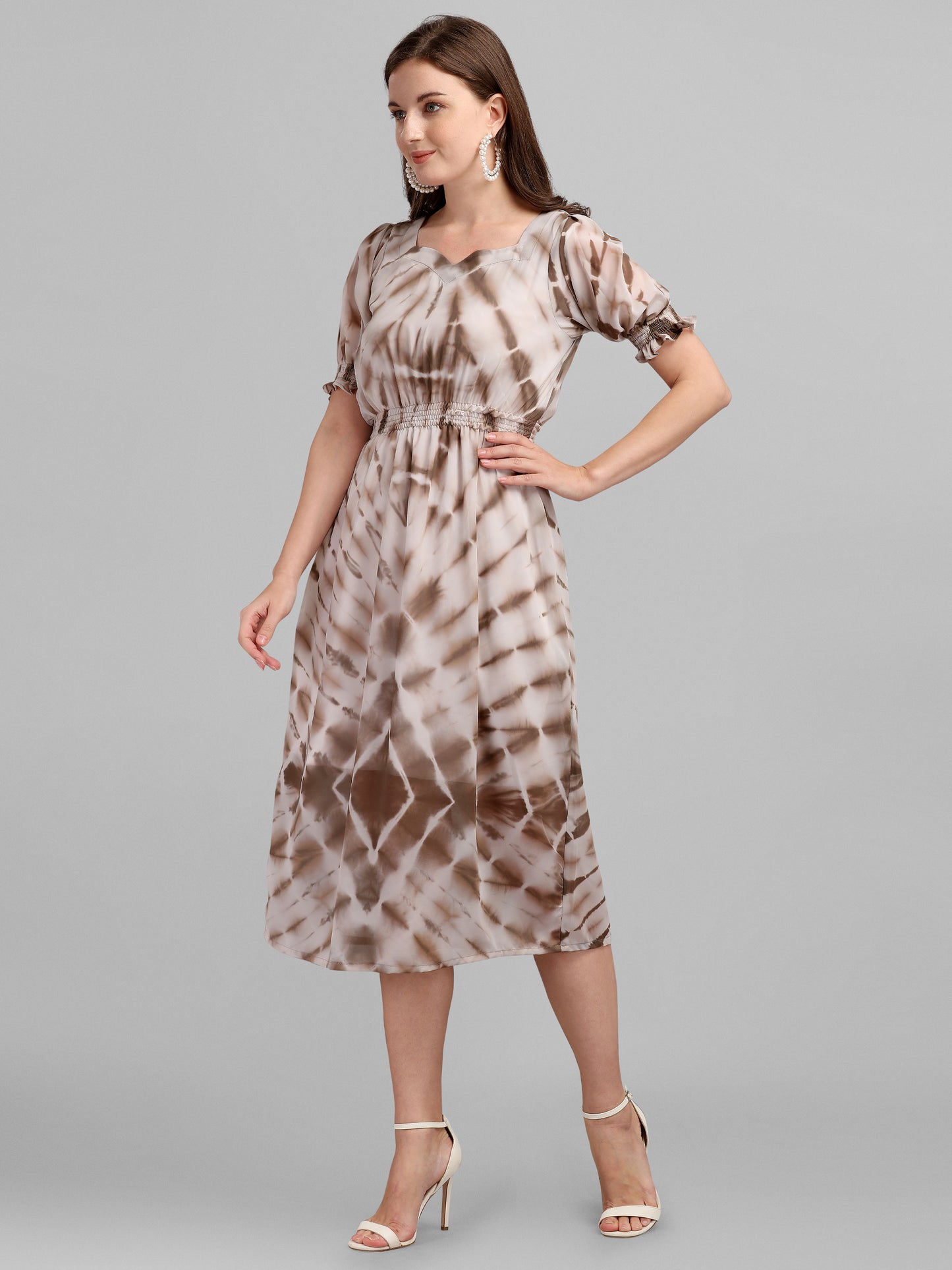 Vaani Creation Women's Tie and Dye Pleated Midi Dress
